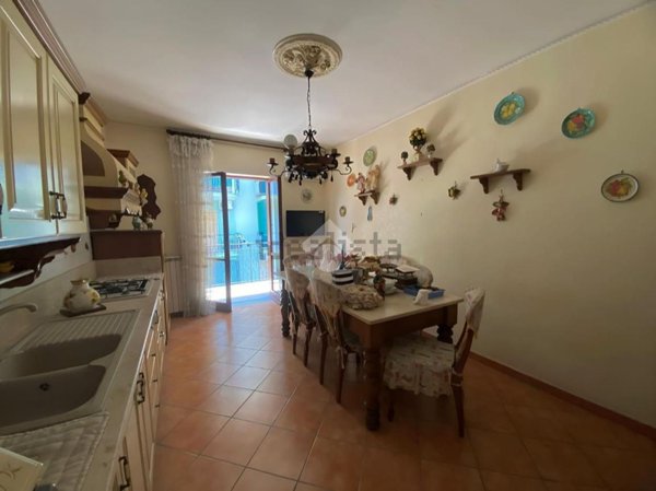 appartamento in vendita a Napoli in zona Secondigliano