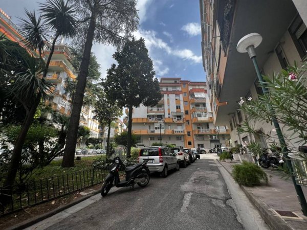 appartamento in vendita a Napoli in zona Capodimonte / Colli Aminei