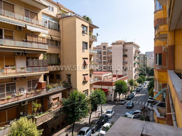 appartamento in vendita a Napoli in zona Vomero