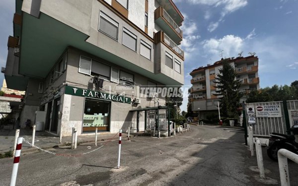 appartamento in vendita a Napoli in zona Capodimonte / Colli Aminei