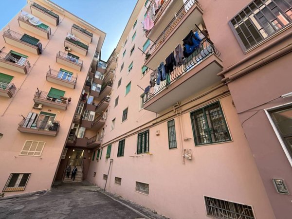 appartamento in vendita a Napoli in zona Fuorigrotta
