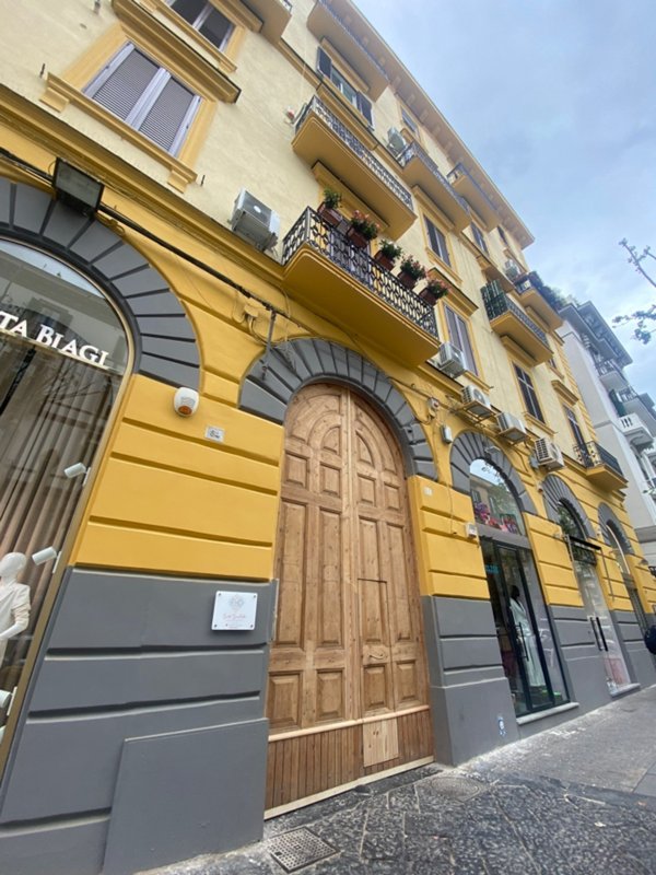 appartamento in vendita a Napoli in zona Vomero