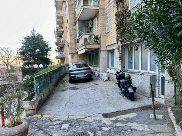 appartamento in vendita a Napoli in zona Soccavo