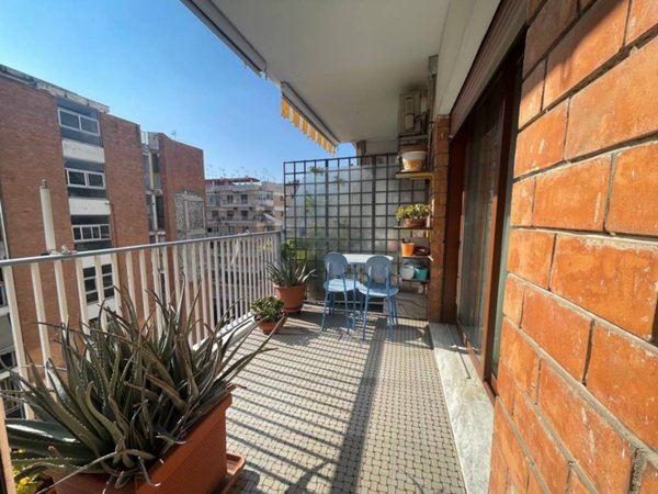 appartamento in vendita a Napoli in zona Fuorigrotta