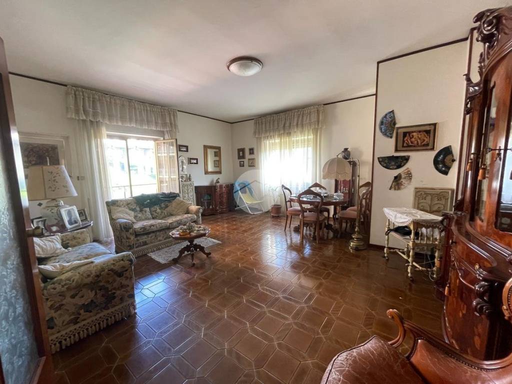 appartamento in vendita a Napoli in zona Vomero