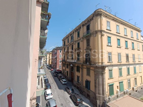 appartamento in vendita a Napoli in zona Stella