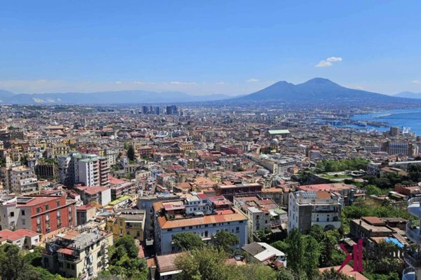 appartamento in vendita a Napoli in zona Vomero