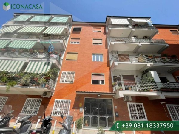 appartamento in vendita a Napoli in zona Arenella