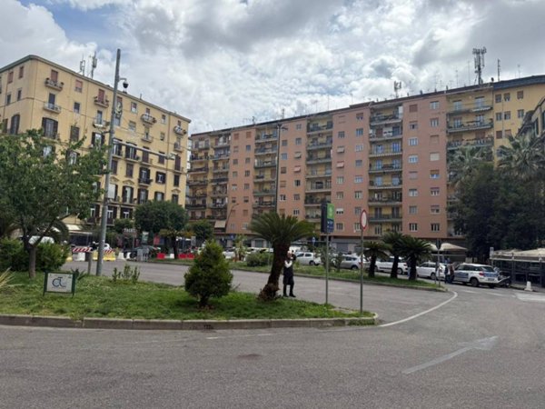 appartamento in vendita a Napoli in zona Vomero