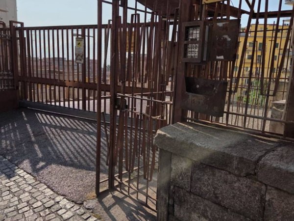 appartamento in vendita a Napoli in zona Arenella
