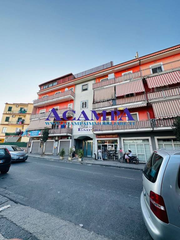 appartamento in vendita a Napoli in zona Miano