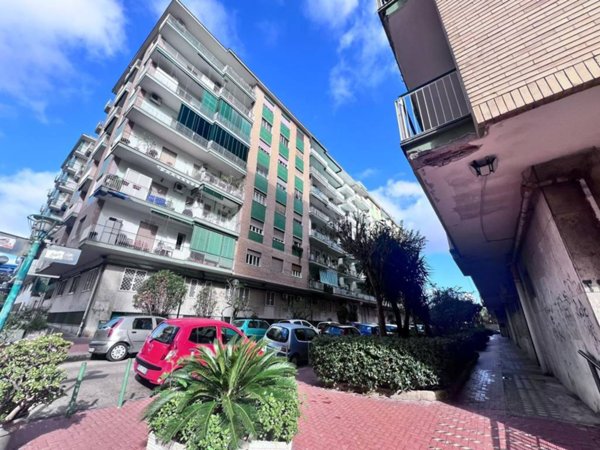 appartamento in vendita a Napoli in zona Capodimonte / Colli Aminei