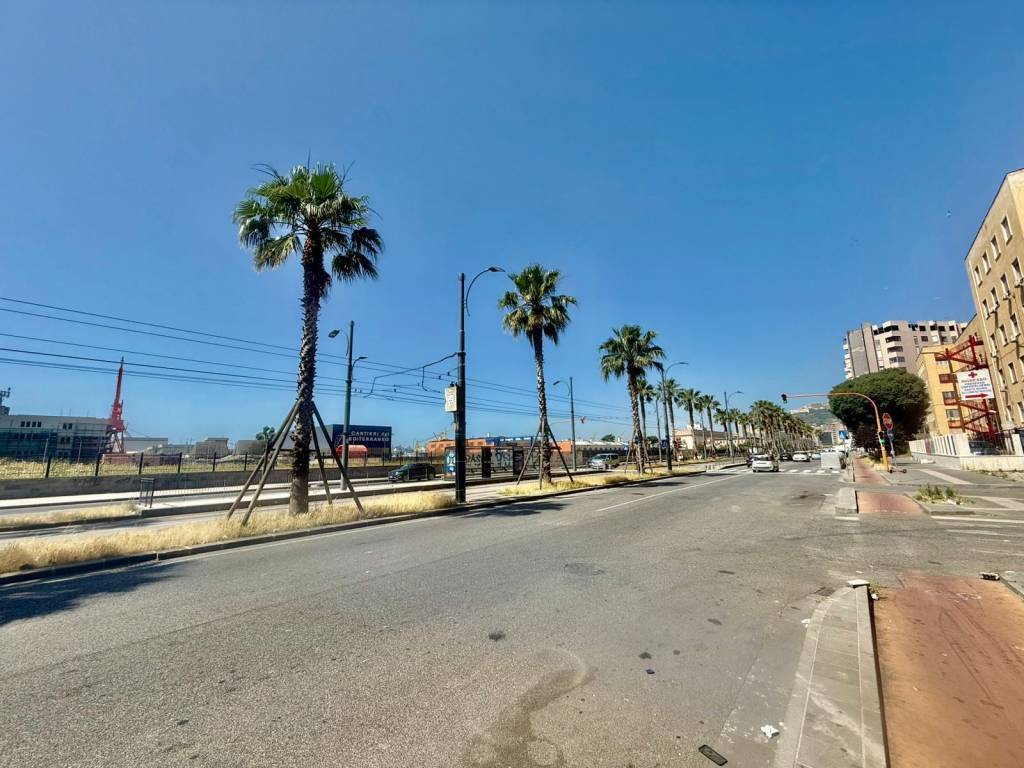 appartamento in vendita a Napoli in zona Mercato