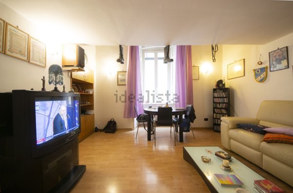 appartamento in vendita a Napoli in zona San Ferdinando