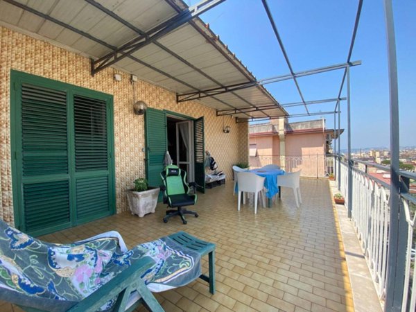 appartamento in vendita a Napoli in zona Barra