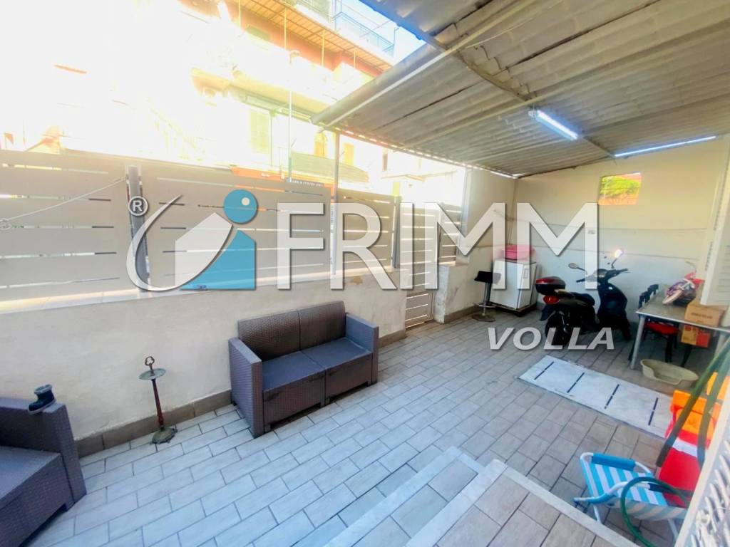 appartamento in vendita a Napoli in zona Ponticelli