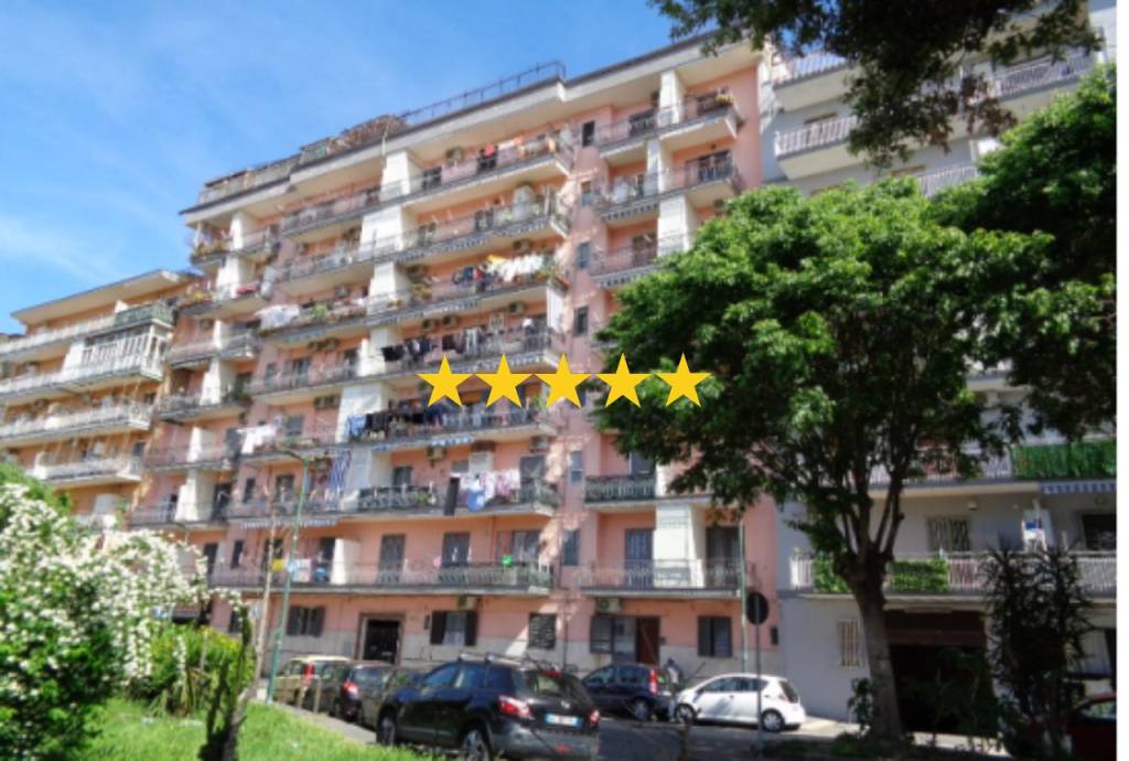 appartamento in vendita a Napoli in zona Pianura