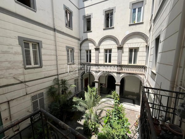 appartamento in vendita a Napoli in zona Arenella