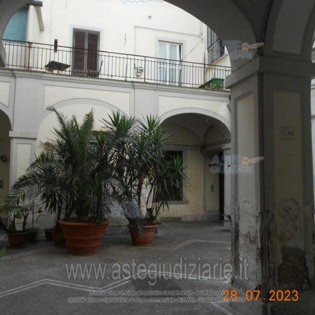 locale commerciale in vendita a Napoli