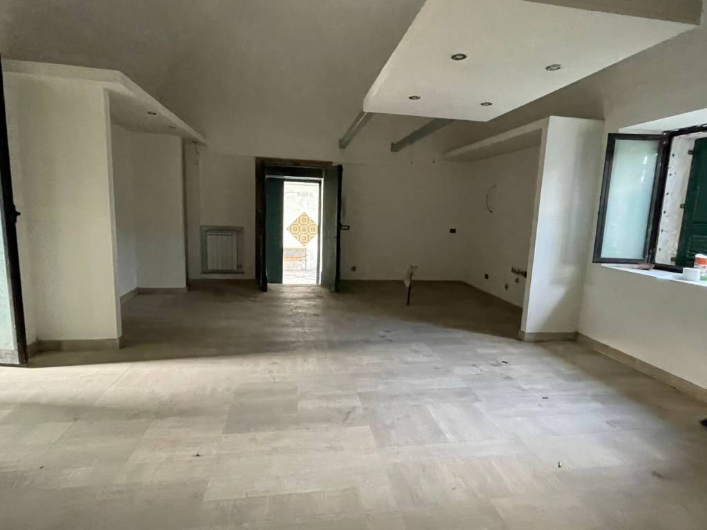 casa indipendente in vendita a Napoli in zona Chiaiano