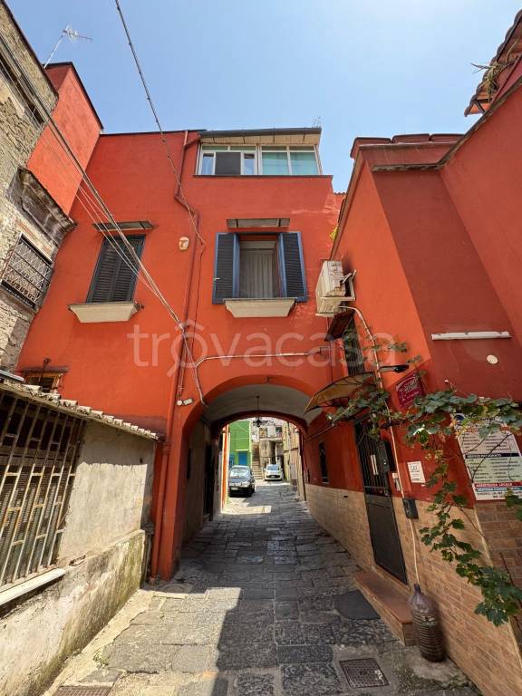 appartamento in vendita a Napoli in zona Ponticelli