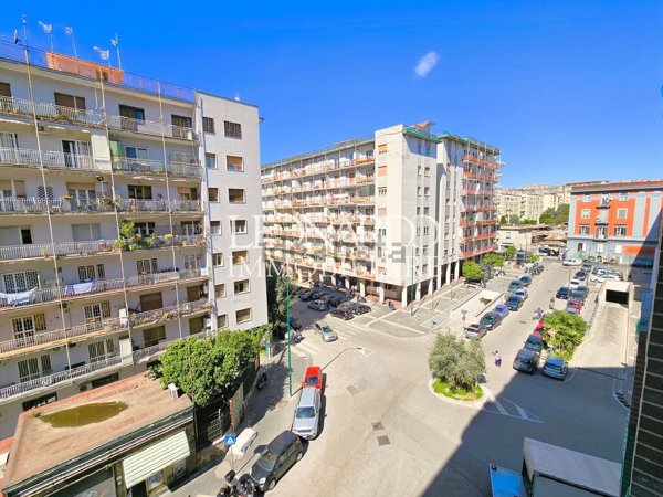 appartamento in vendita a Napoli in zona Vomero