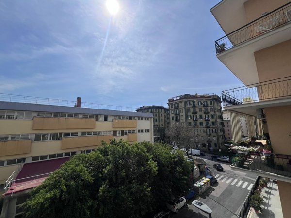 appartamento in vendita a Napoli in zona Vomero