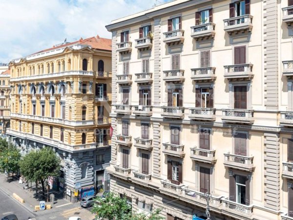 appartamento in vendita a Napoli in zona Pendino / San Giuseppe