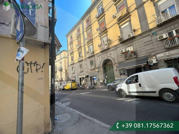 appartamento in vendita a Napoli in zona Avvocata