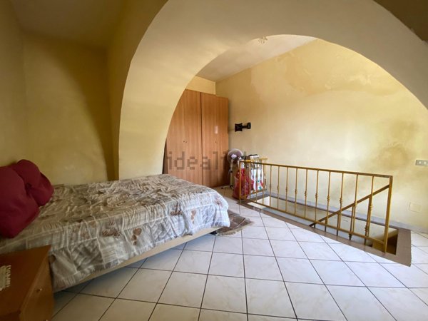 appartamento in vendita a Napoli in zona Barra