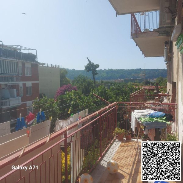 appartamento in vendita a Napoli in zona Bagnoli