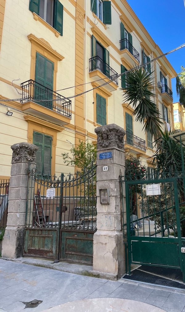 appartamento in vendita a Napoli