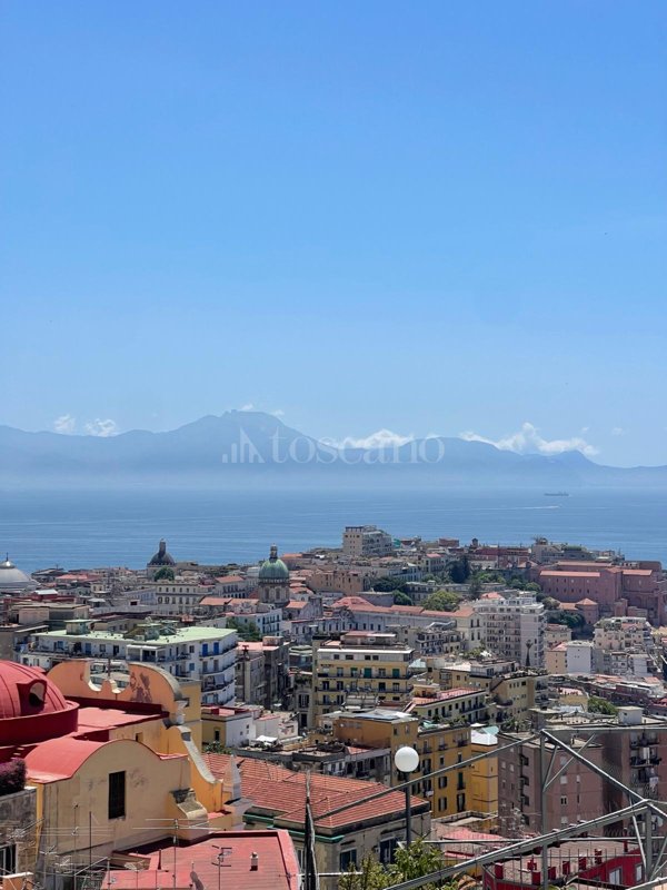appartamento in vendita a Napoli in zona Vomero