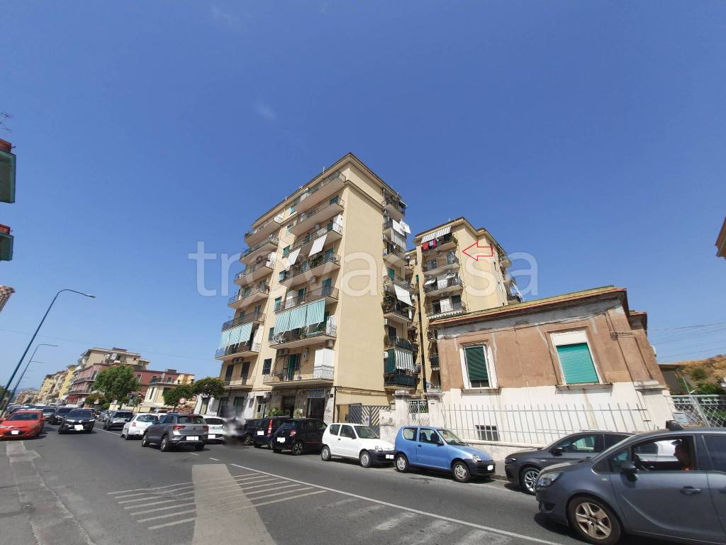 appartamento in vendita a Napoli in zona Fuorigrotta