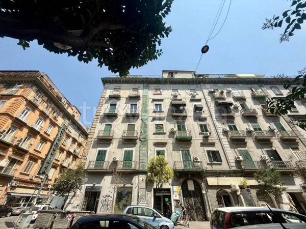 appartamento in vendita a Napoli in zona Vicaria