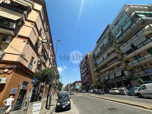 appartamento in vendita a Napoli in zona San Lorenzo