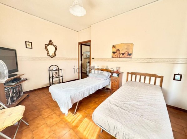 appartamento in vendita a Napoli in zona Poggioreale