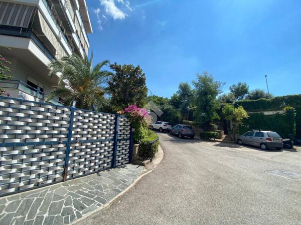 appartamento in vendita a Napoli in zona Arenella