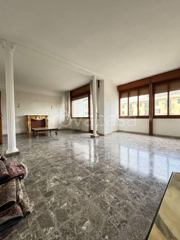 appartamento in vendita a Napoli in zona Vomero