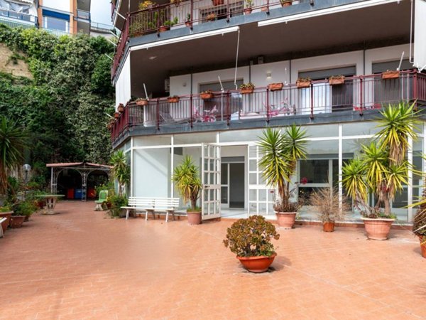appartamento in vendita a Napoli in zona Posillipo