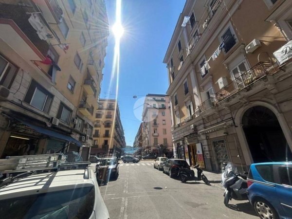 negozio in vendita a Napoli