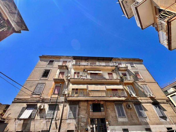 appartamento in vendita a Napoli in zona Secondigliano