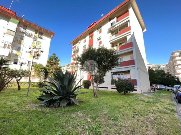 appartamento in vendita a Napoli in zona Fuorigrotta