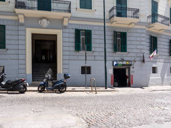appartamento in vendita a Napoli in zona Vomero