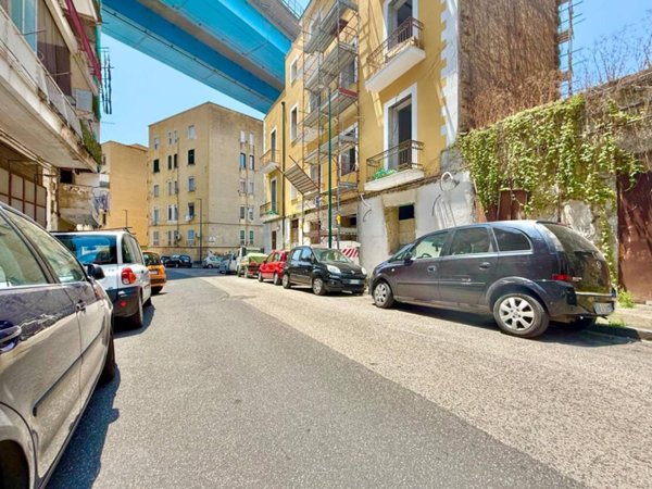 appartamento in vendita a Napoli in zona Capodichino