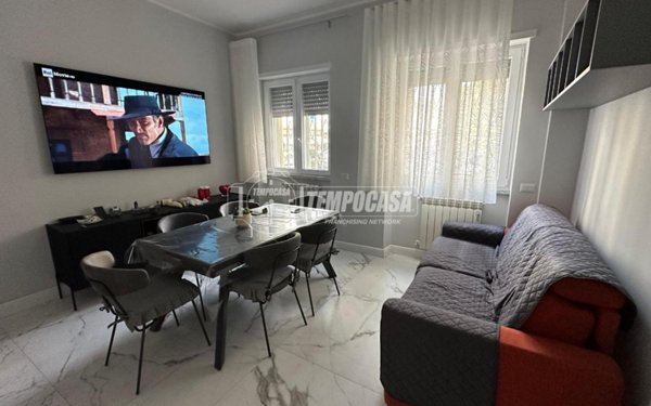appartamento in vendita a Napoli in zona Fuorigrotta