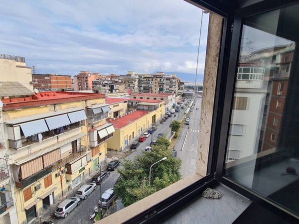 appartamento in vendita a Napoli in zona Mercato