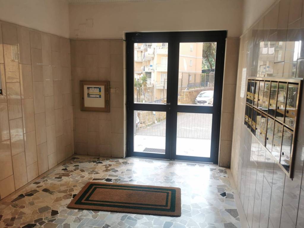 appartamento in vendita a Napoli in zona Vomero