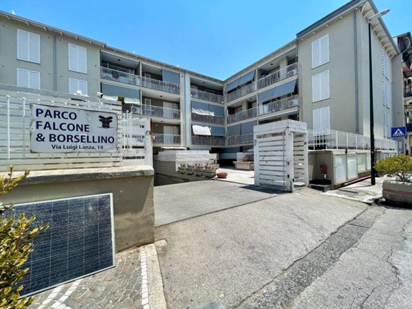 appartamento in vendita a Napoli in zona San Giovanni a Teduccio