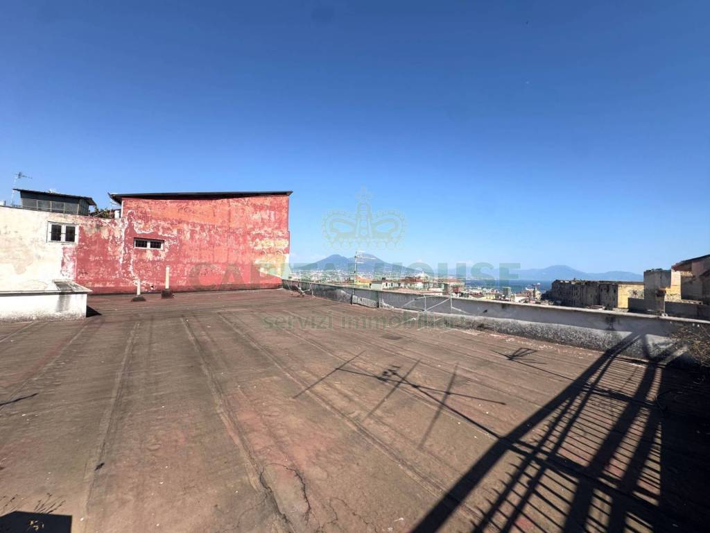 appartamento in vendita a Napoli in zona Fuorigrotta